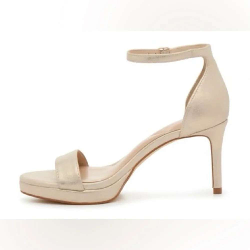 Kelly & Katie Lixie Gold Metallic Ankle Strap Heels – Size 11 – NIB